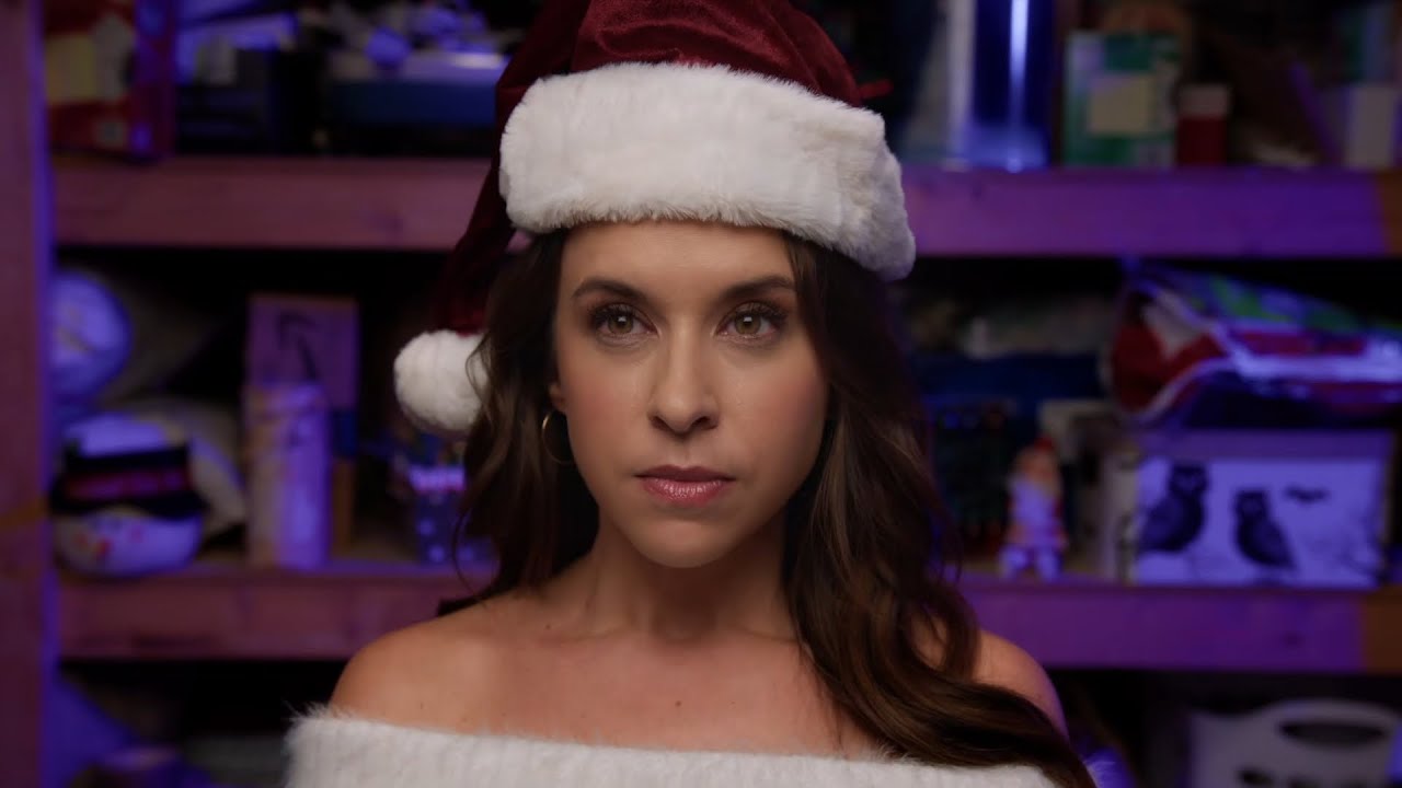 HAUL OUT THE HOLLY (2022) trailer but it's a horror